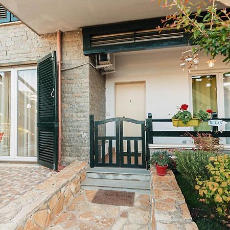 Villa Amos at Aquamarine Residence Vlorë Exterior foto